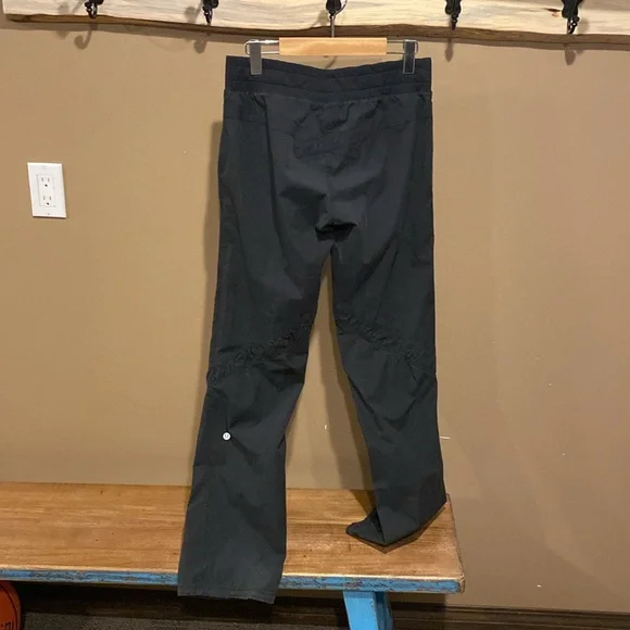 Lululemon pants - Picture 3 of 3
